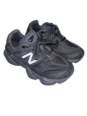 New Balance 9060 Black  Athletic Sneaker Unisex Kids US 3